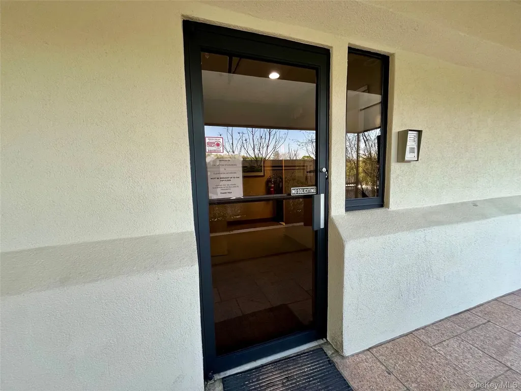 141 N State Road Briarcliff Manor NY 10510
