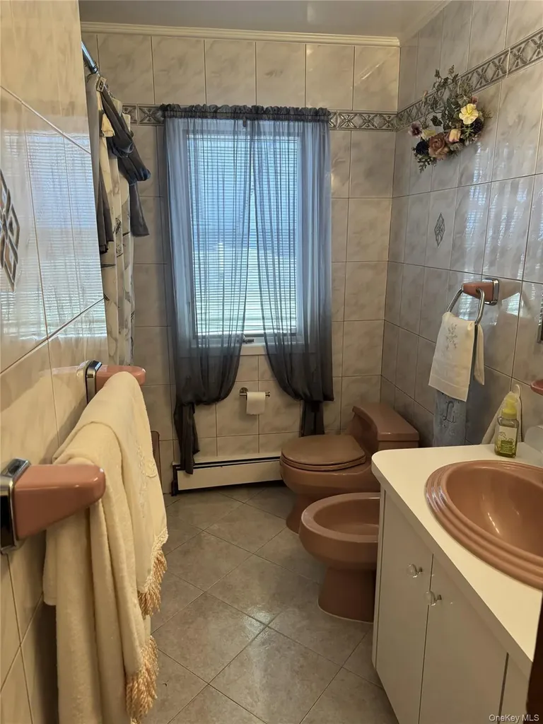 30 Malverne Avenue Malverne NY 11565