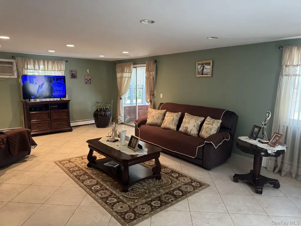 30 Malverne Avenue Malverne NY 11565