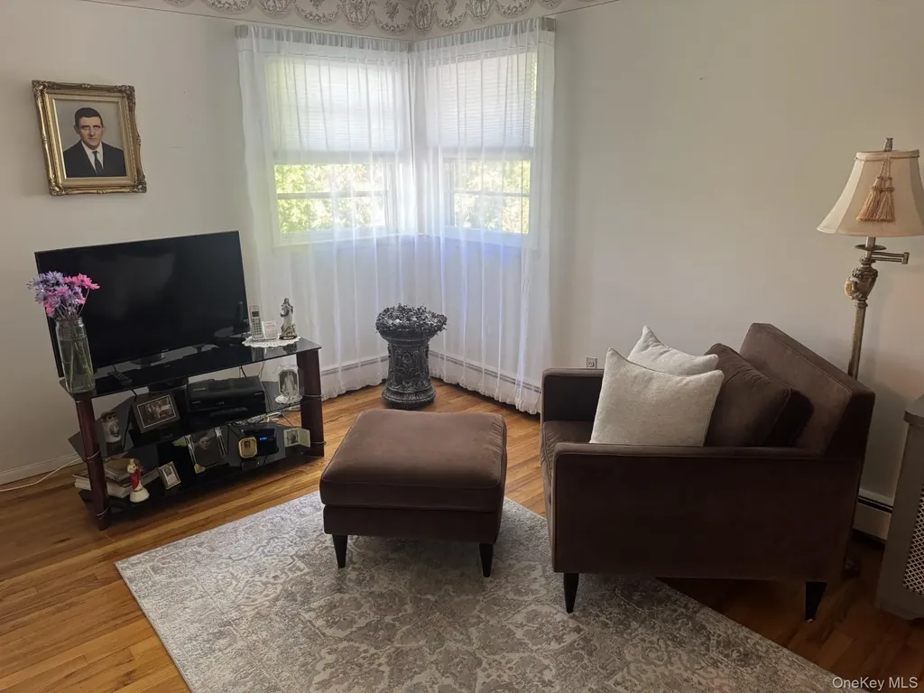 30 Malverne Avenue Malverne NY 11565