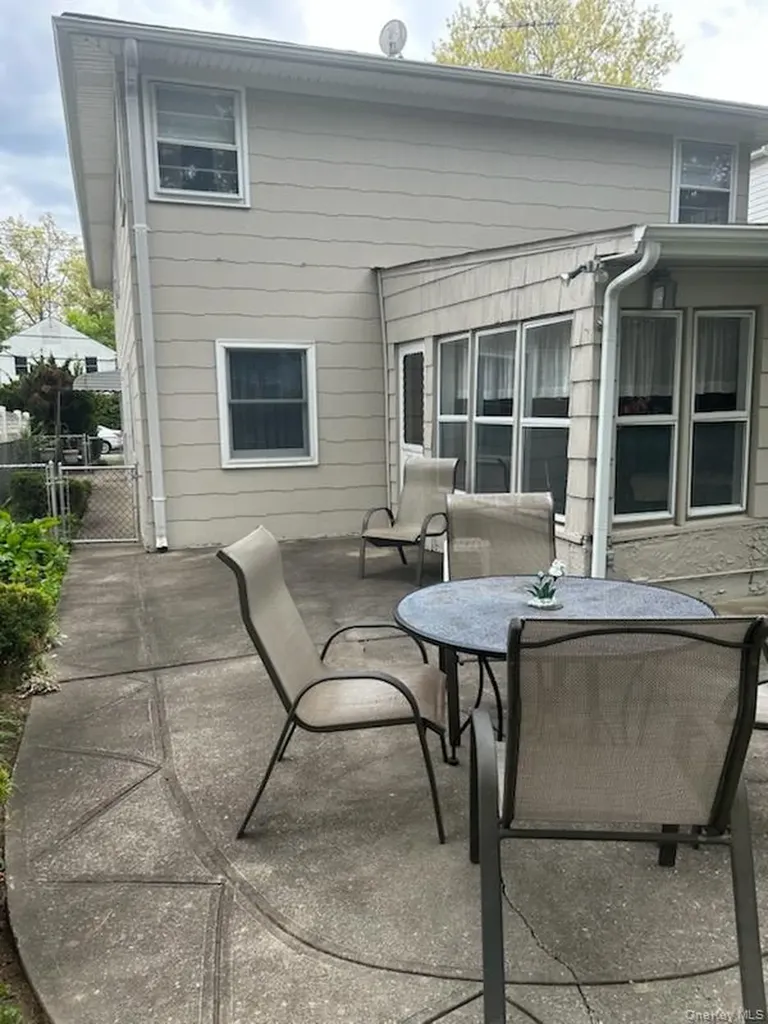 30 Malverne Avenue Malverne NY 11565