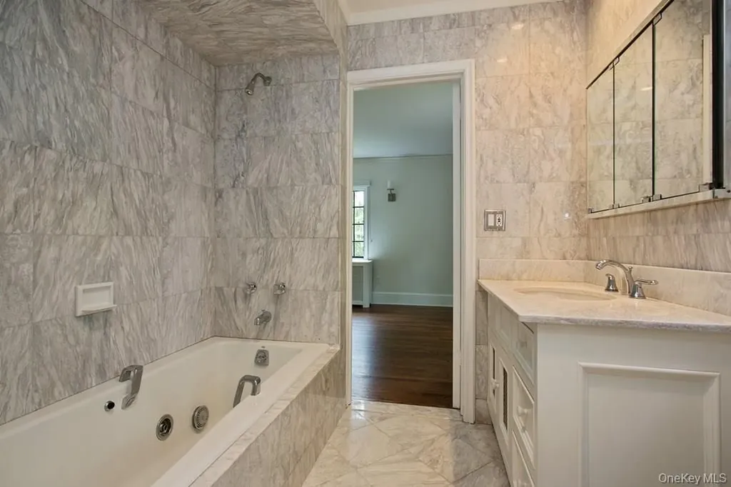 11 Eton Road Scarsdale NY 10583