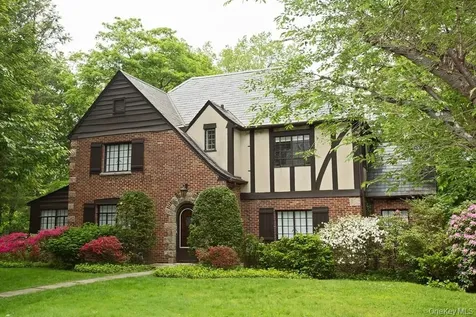 11 Eton Road Scarsdale NY 10583
