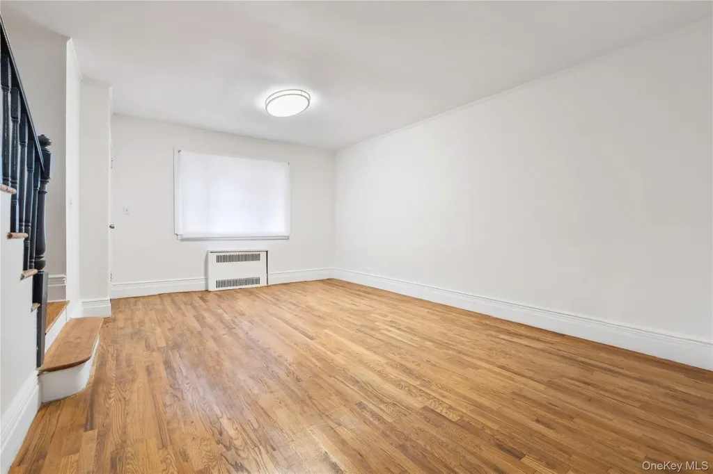 946 Gerard Avenue Bronx NY 10452