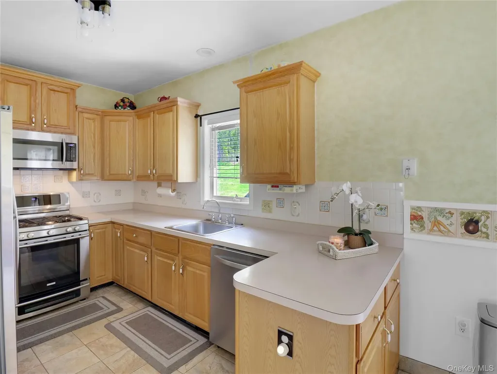 69 Leif Boulevard Congers NY 10920