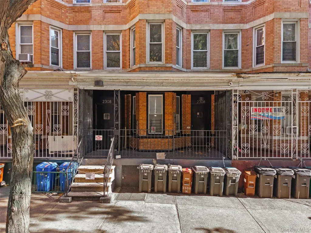 2308 Morris Avenue Bronx NY 10468