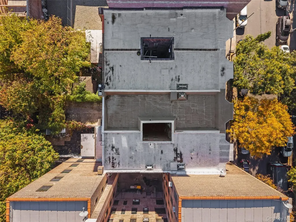 2308 Morris Avenue Bronx NY 10468
