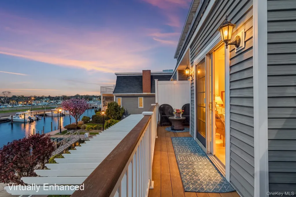 7 Salt Meadow Road Babylon NY 11702