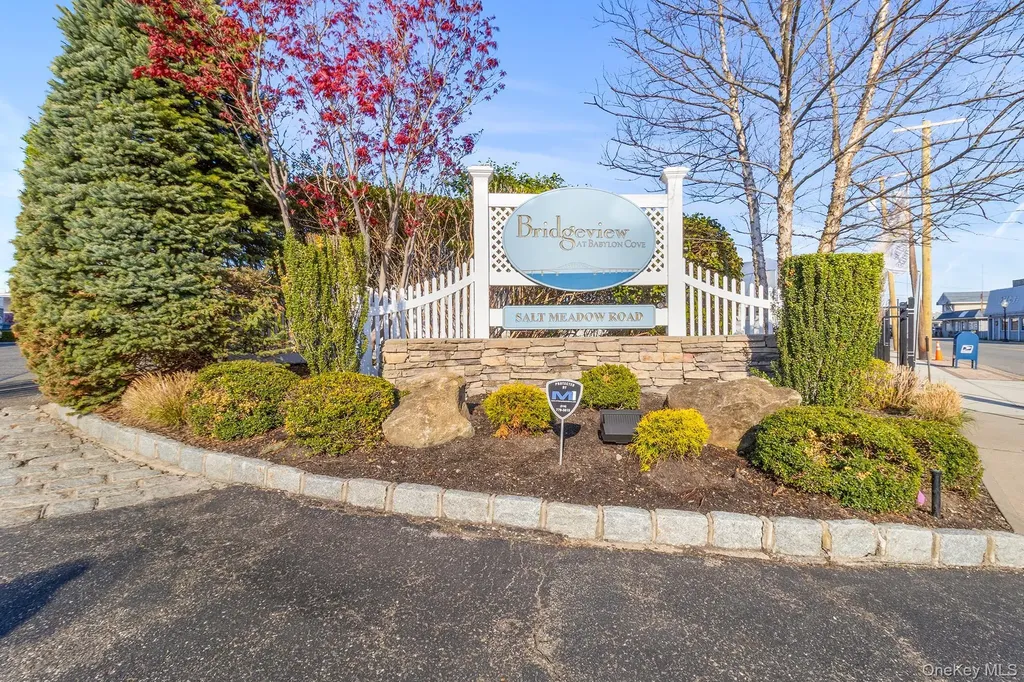 7 Salt Meadow Road Babylon NY 11702