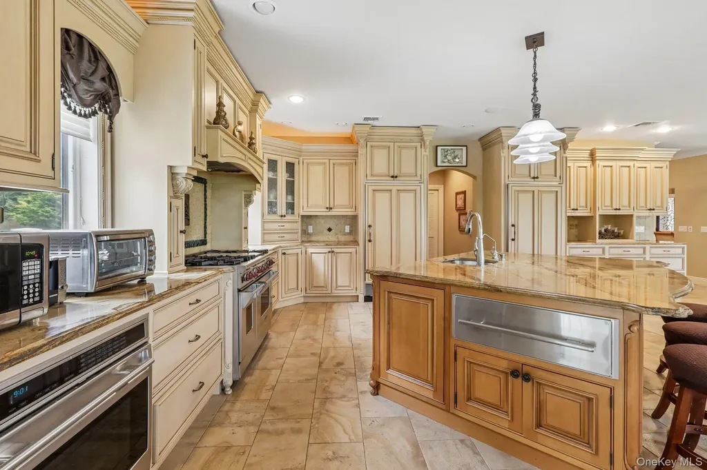 250 Old Mill Road West Nyack NY 10994