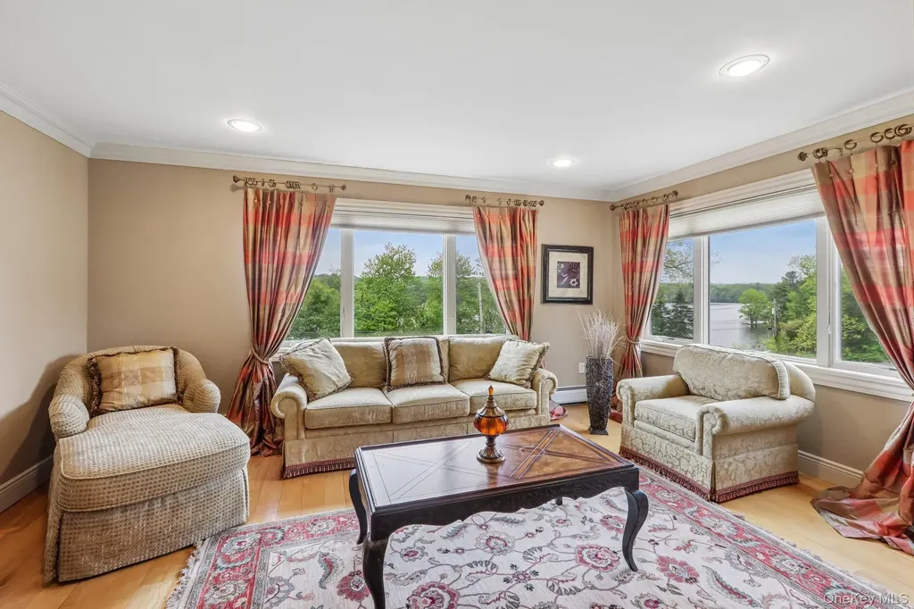 250 Old Mill Road West Nyack NY 10994