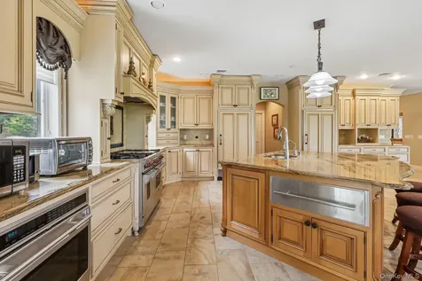 250 Old Mill Road West Nyack NY 10994