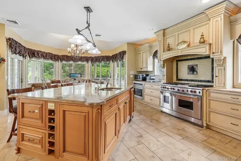 250 Old Mill Road West Nyack NY 10994