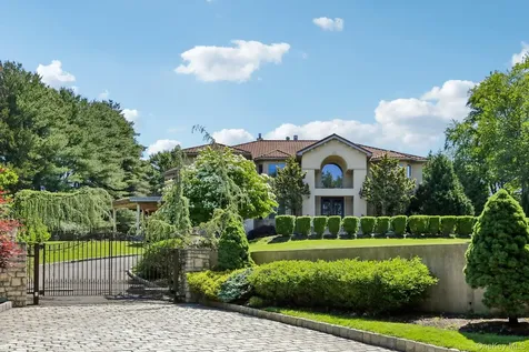 250 Old Mill Road West Nyack NY 10994