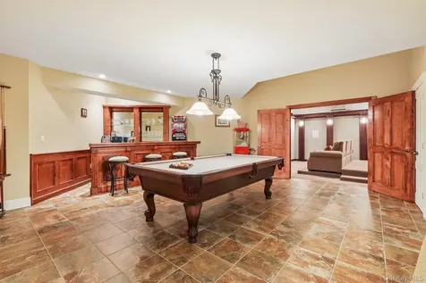 250 Old Mill Road West Nyack NY 10994