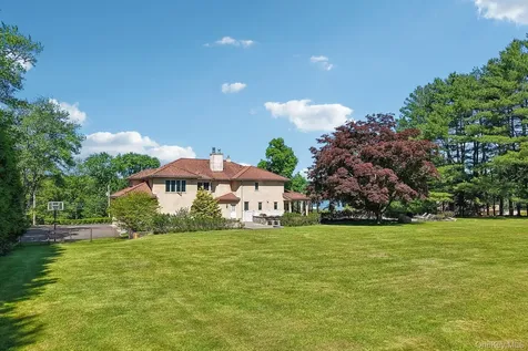 250 Old Mill Road West Nyack NY 10994