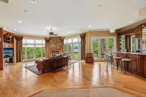 250 Old Mill Road West Nyack NY 10994
