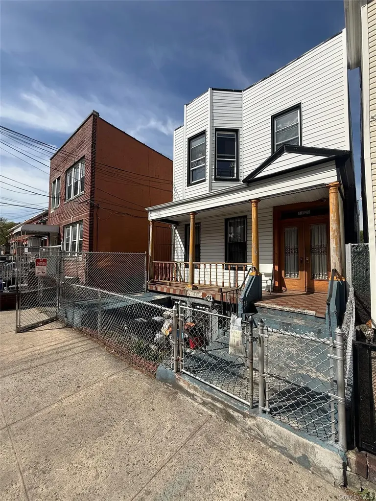 1129 Beach Avenue Bronx NY 10472