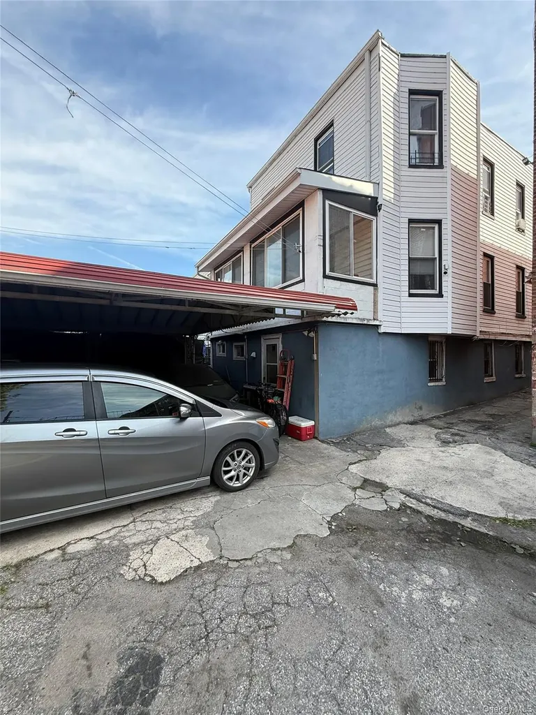 1129 Beach Avenue Bronx NY 10472