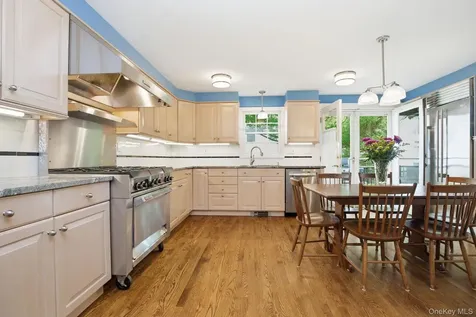 69 Tunstall Road Scarsdale NY 10583