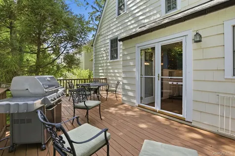 69 Tunstall Road Scarsdale NY 10583
