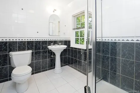 69 Tunstall Road Scarsdale NY 10583