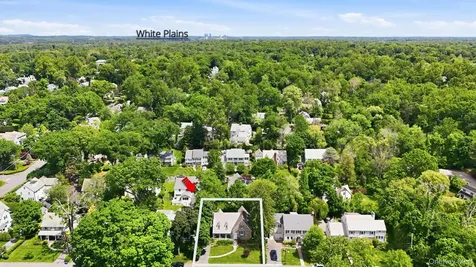 69 Tunstall Road Scarsdale NY 10583