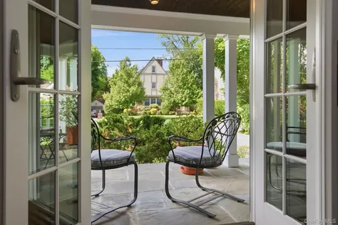69 Tunstall Road Scarsdale NY 10583