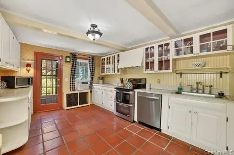 23 Byram Lake Road Bedford Corners NY 10549