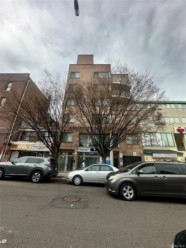 40-24 76th Street Elmhurst NY 11373