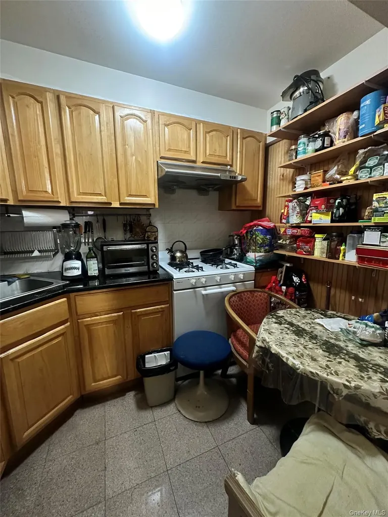 40-24 76th Street Elmhurst NY 11373