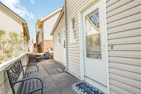 32 Buffalo Avenue East Atlantic Beach NY 11561