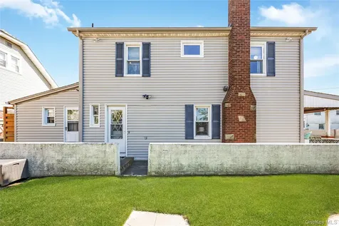32 Buffalo Avenue East Atlantic Beach NY 11561