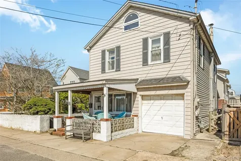 32 Buffalo Avenue East Atlantic Beach NY 11561