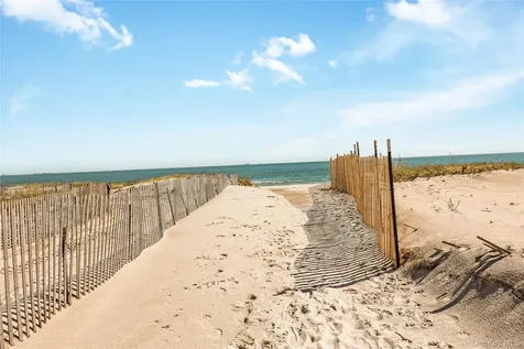 32 Buffalo Avenue East Atlantic Beach NY 11561