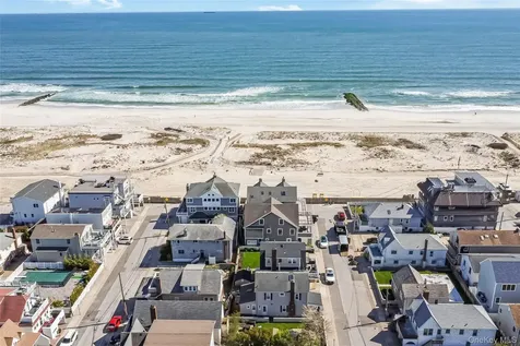 32 Buffalo Avenue East Atlantic Beach NY 11561