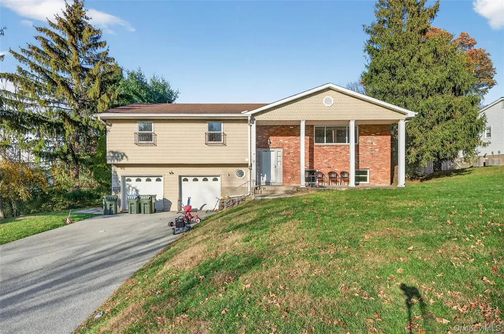 3 Roanoke Monroe NY 10950