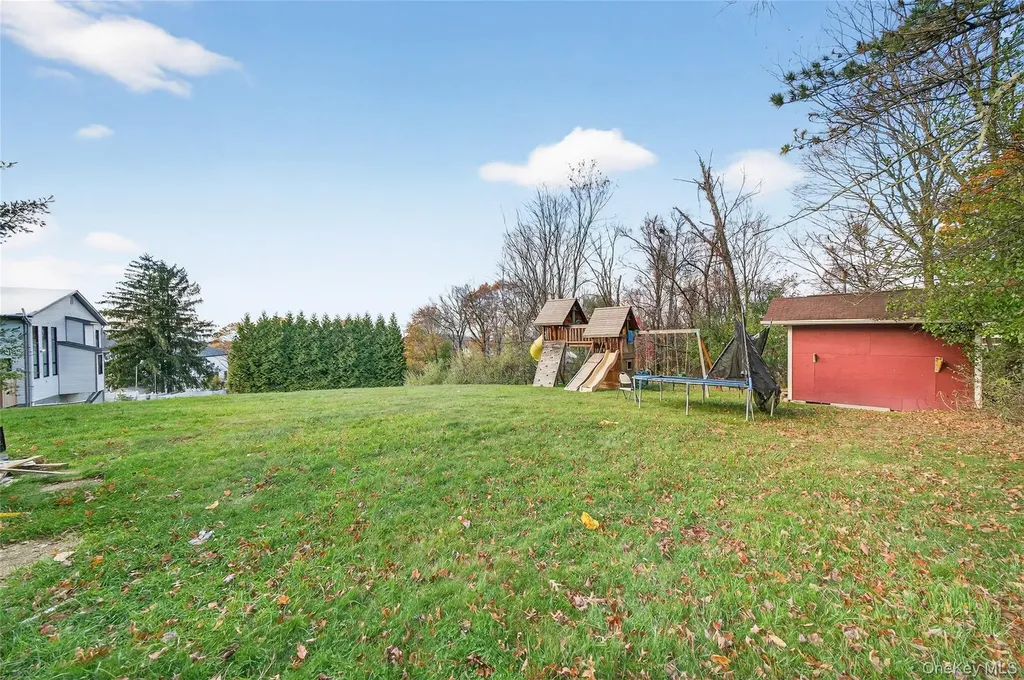 3 Roanoke Monroe NY 10950