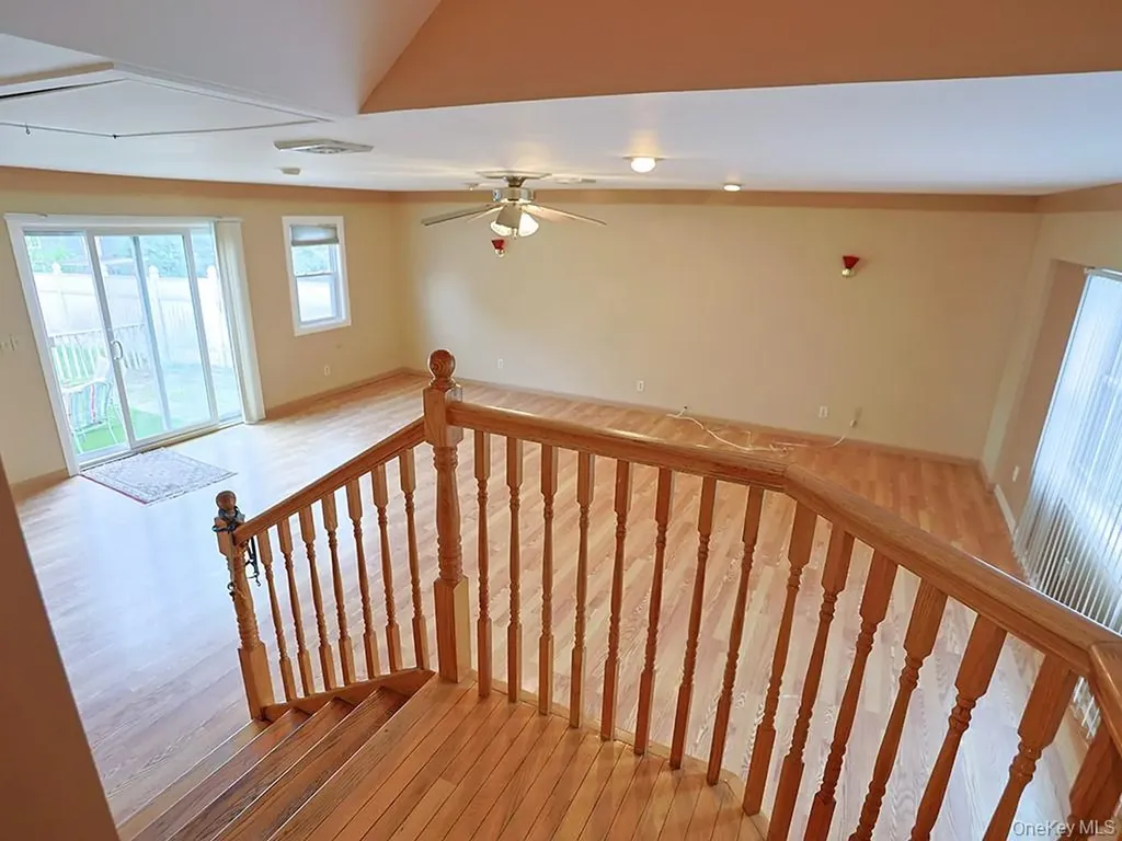 68 Weaver Street Montgomery NY 12549