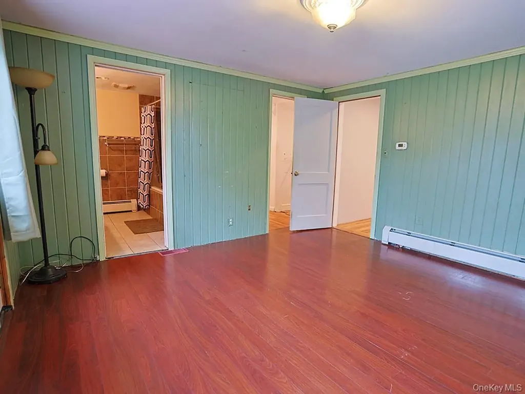 68 Weaver Street Montgomery NY 12549