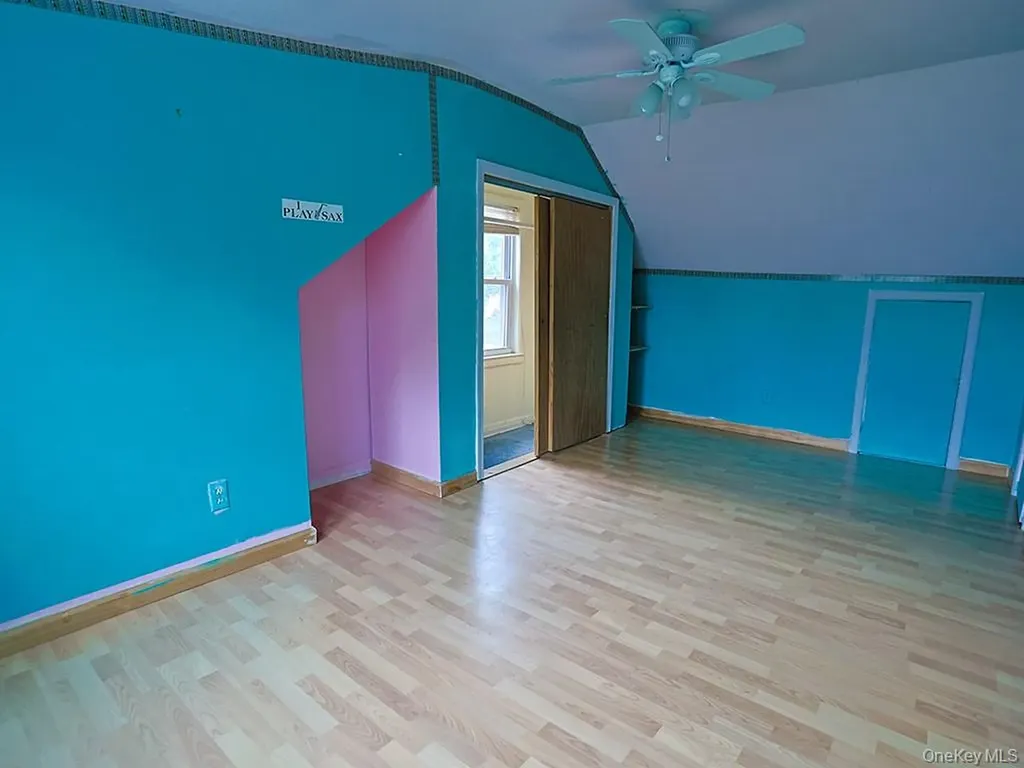 68 Weaver Street Montgomery NY 12549