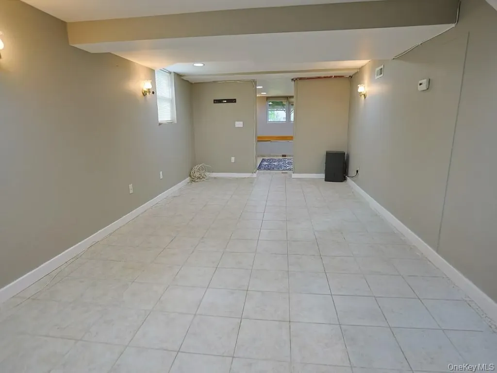 68 Weaver Street Montgomery NY 12549