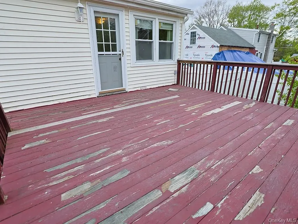 68 Weaver Street Montgomery NY 12549