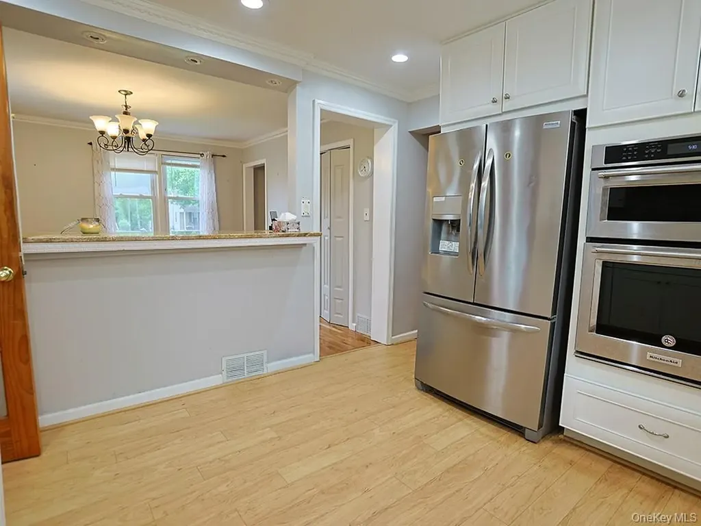 68 Weaver Street Montgomery NY 12549