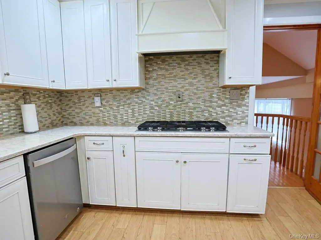 68 Weaver Street Montgomery NY 12549