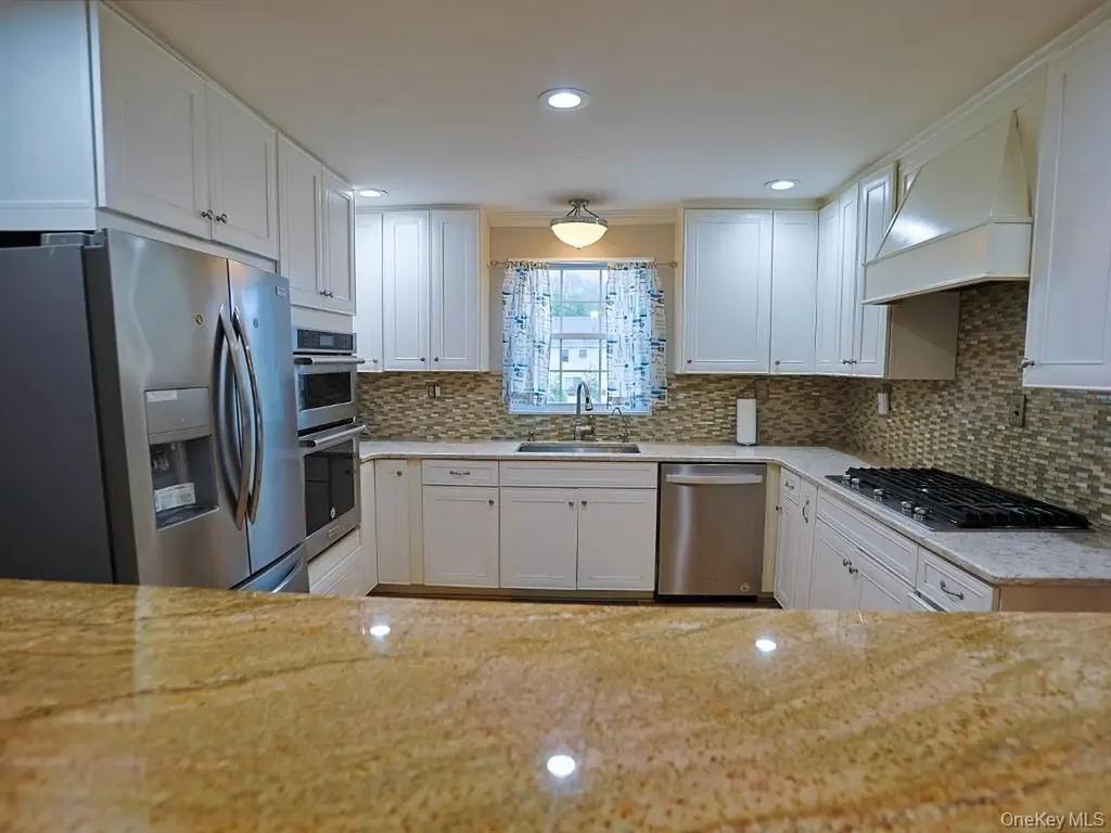 68 Weaver Street Montgomery NY 12549