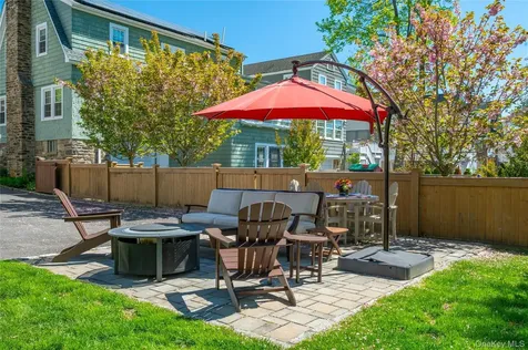 414 Washington Avenue Pelham NY 10803
