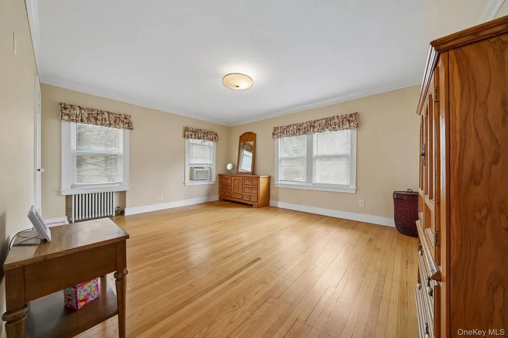 169 Devoe Avenue Yonkers NY 10705