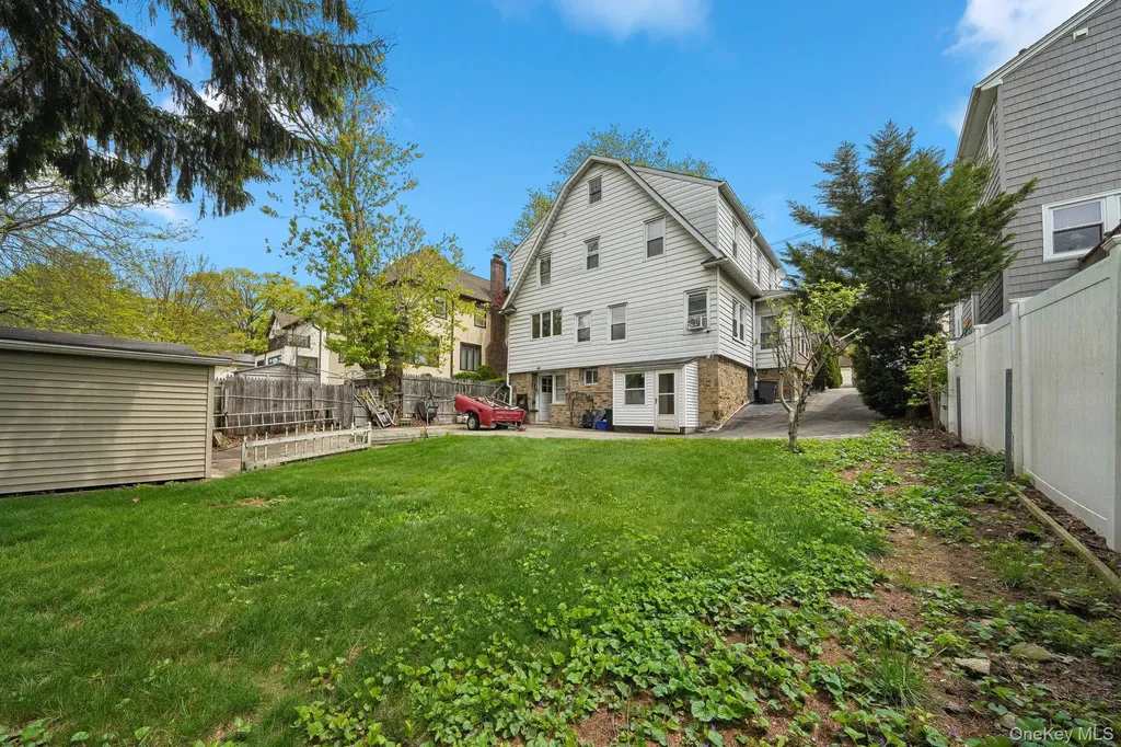 169 Devoe Avenue Yonkers NY 10705