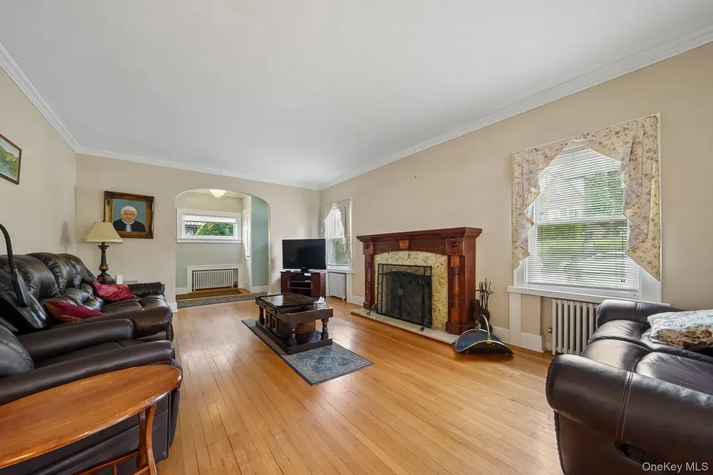 169 Devoe Avenue Yonkers NY 10705